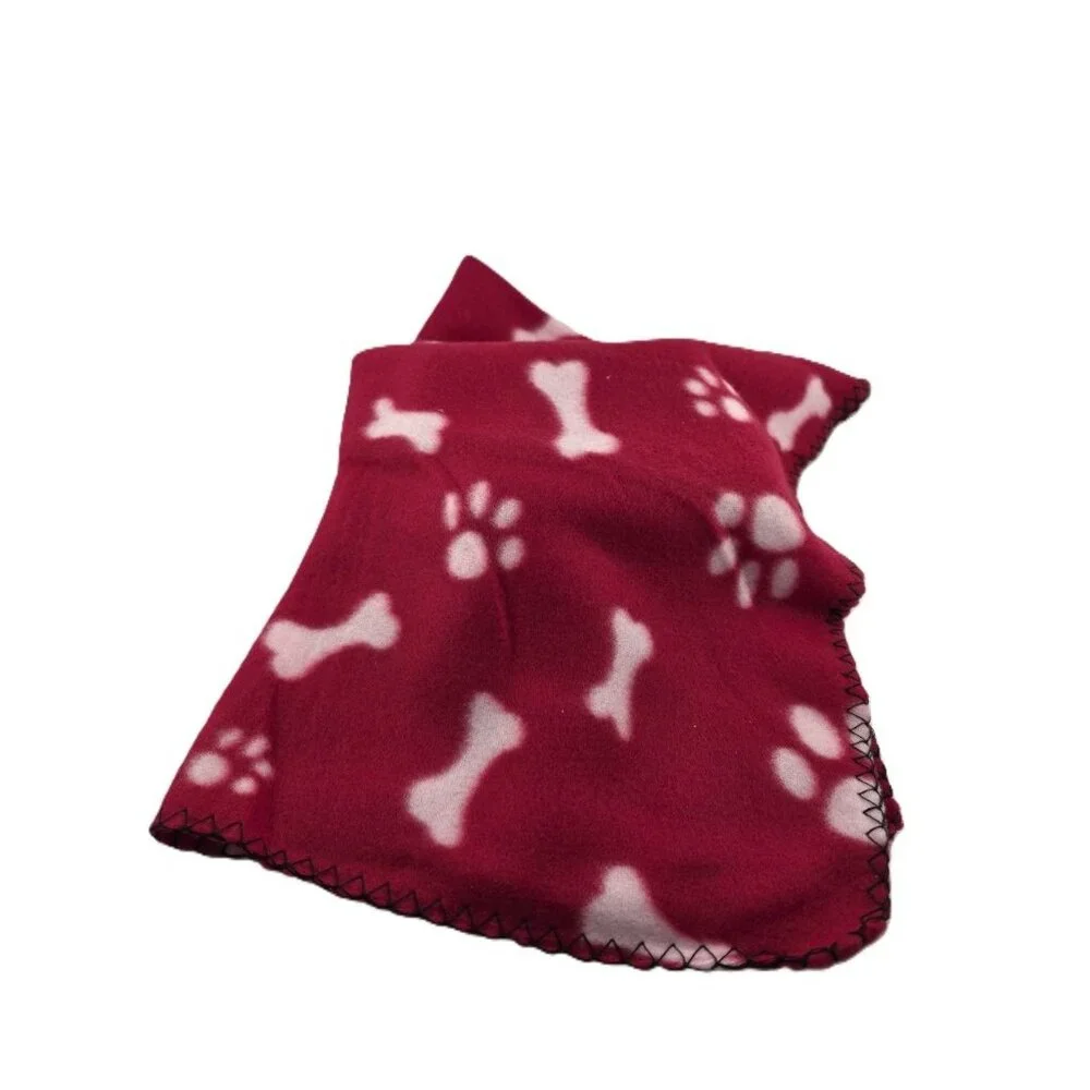 6 Soft Fleece Small Dog Pet Blankets NWT Size 30in x 21in